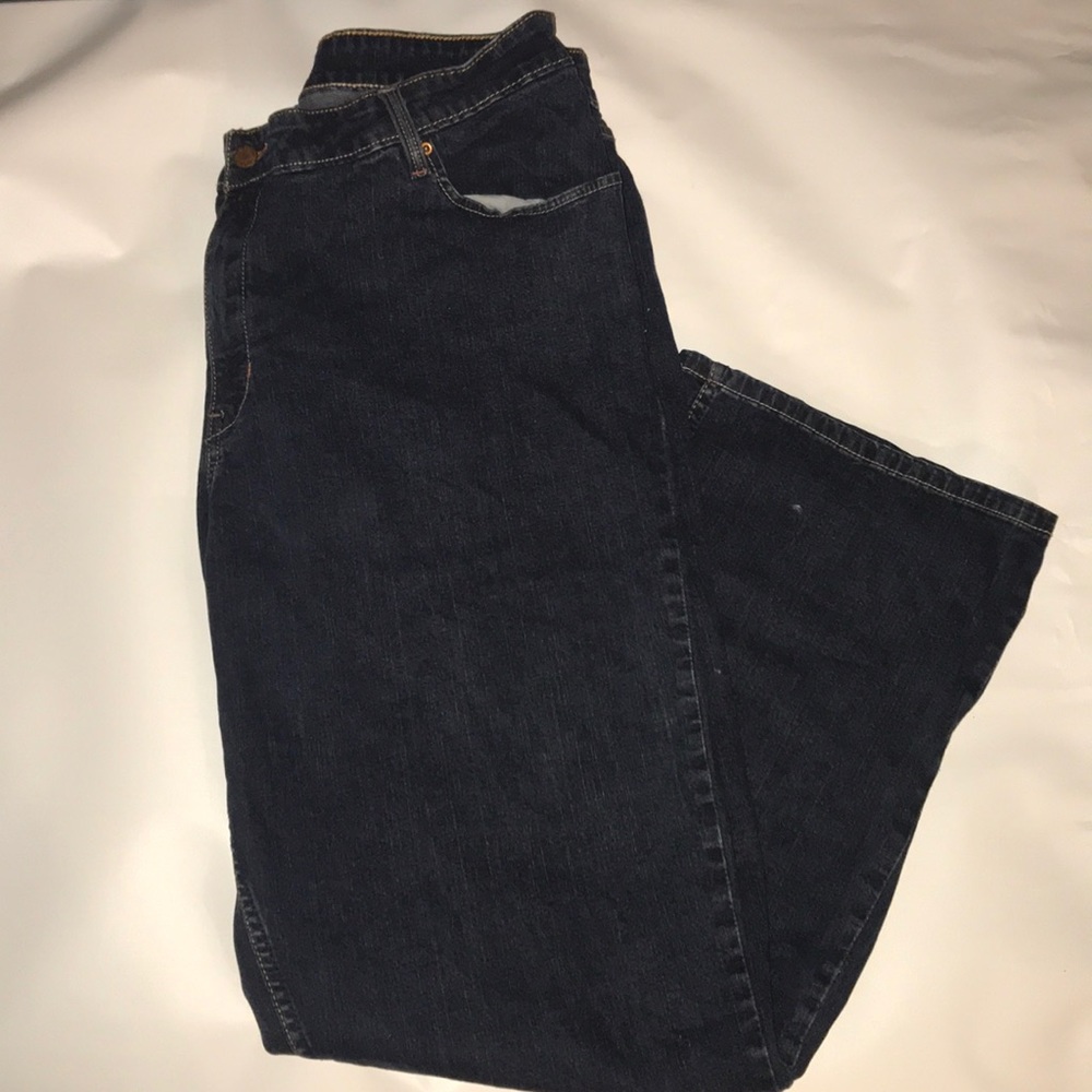 Woman signature Levi jeans